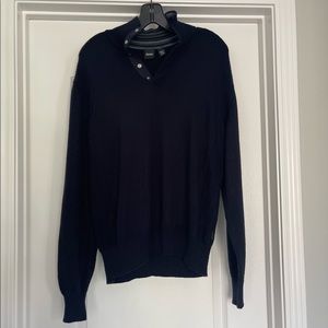 Hugo Boss Men’s navy blue wool sweater size M